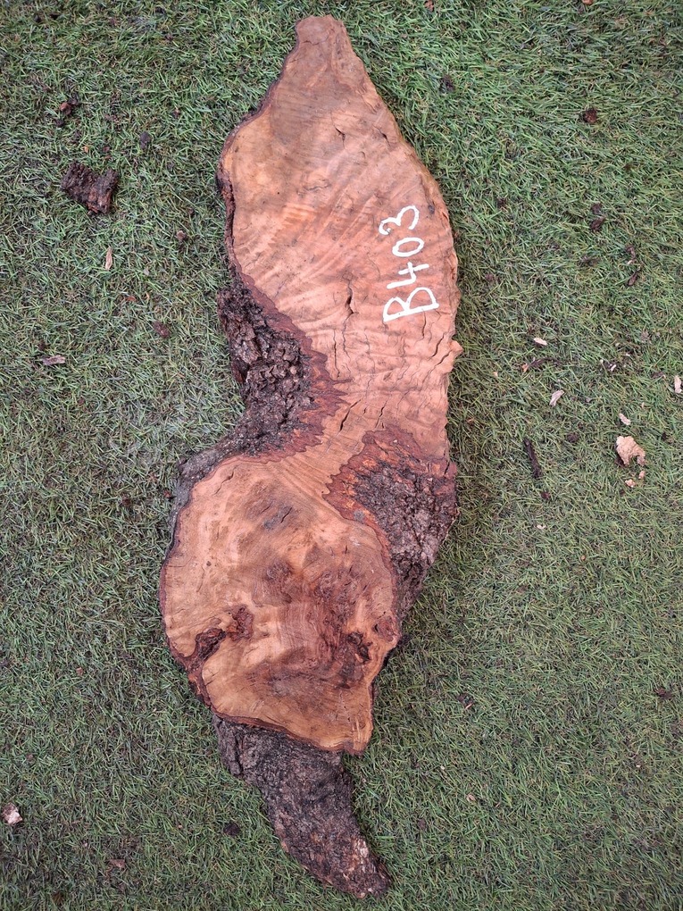 B402 Olivová deska 45x13x4,5 cm