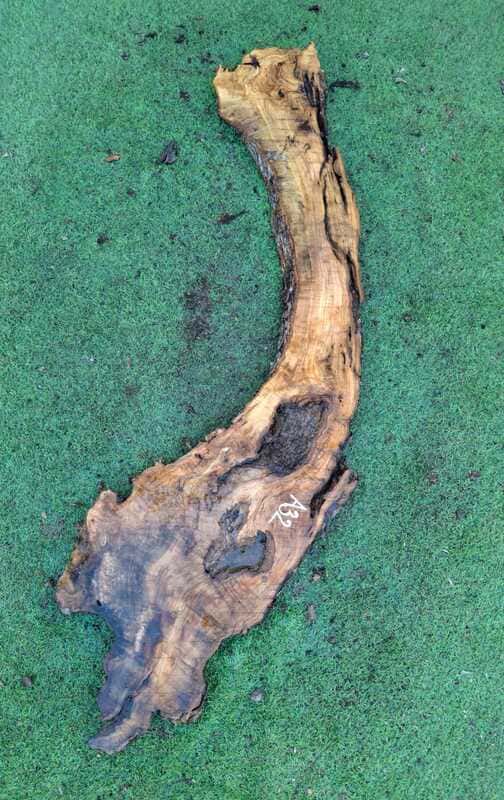 A032 Olivová deska 141x19x4,5 cm