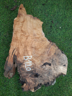 B120 Olivová deska 30x17x5,5 cm