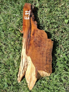 E032 Meruňkový odřezek 25x16x4 cm