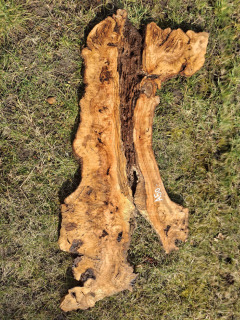 A050 Olivové dřevo 120x32x4,5 cm