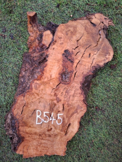 B545 Olivové dřevo 35x20x4,5 cm