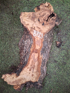 B723 Olivová deska 42x17x4,5 cm