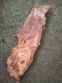 B784 Olivová deska 48x13x4,5 cm