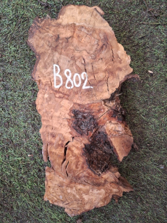 B802 Olivová deska 27x12x4,5 cm